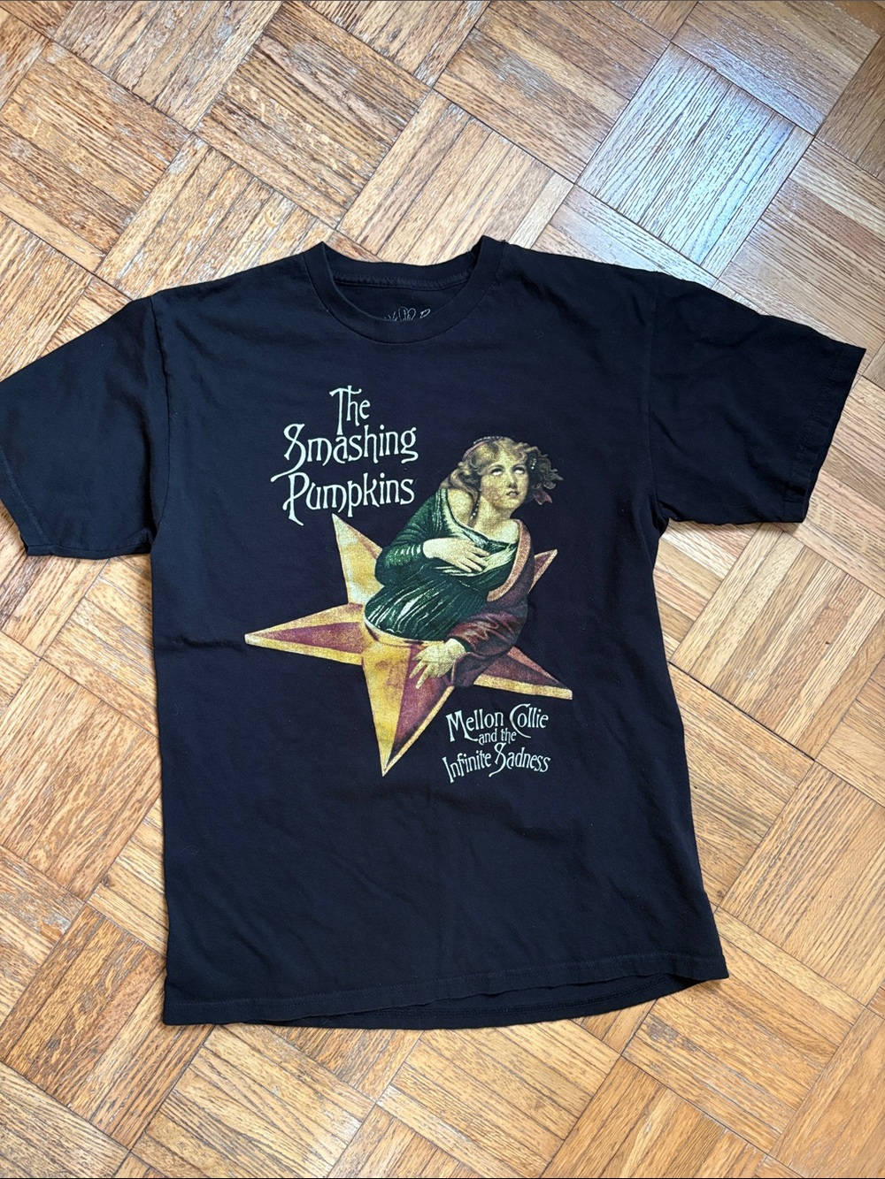 The Smashing Pumpkins medium Mellon Collie Tour Tee - Black with Gold Graphic
